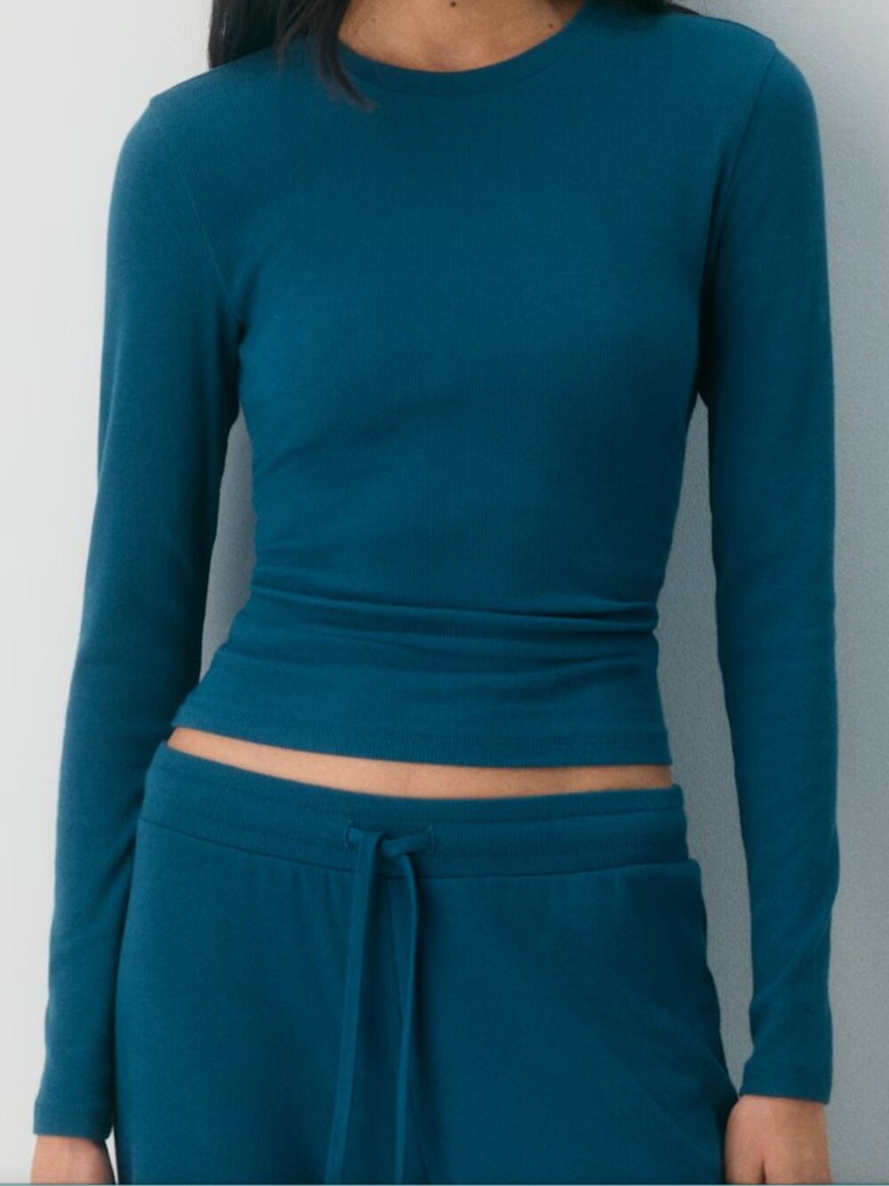 Aritzia/TNA Homestretch Crew LS - Size S